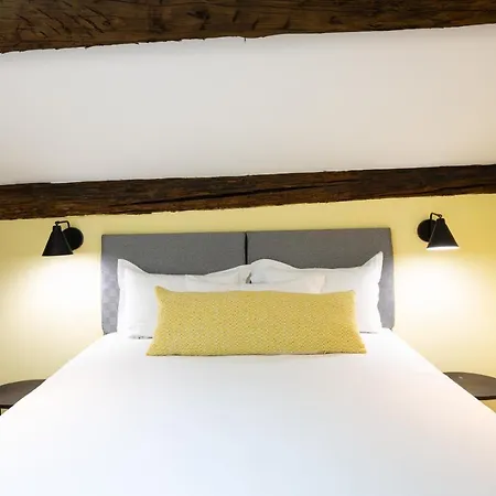 Maison Montgrand-vieux Port アパートホテル 4*